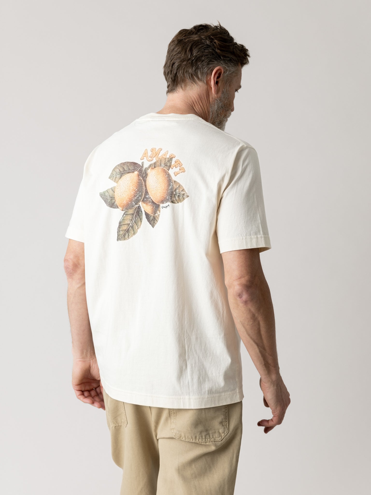 Modelshot / Ecru / Detail